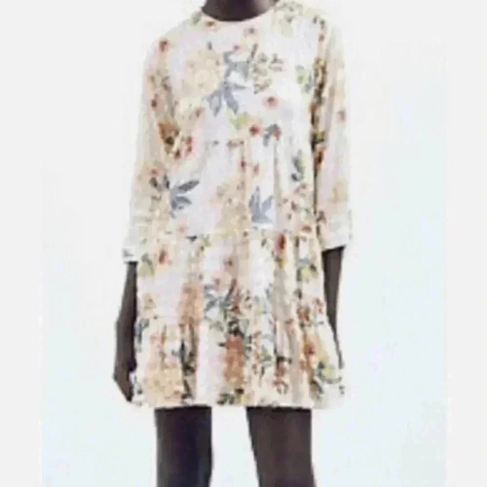 New ZARA The Sharon Floral Tiered Mini Dress Size Small - Picture 3 of 7